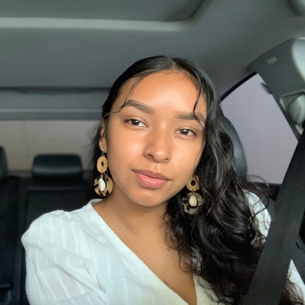 Meet your Posher, Brisa